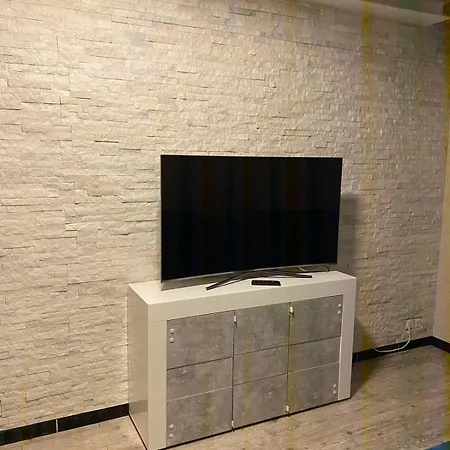 Appartamento Solo 1 Da Letto Con Angolo Cottura Completo E Bagno Tutto Ad Uso Esclusivo Max 2 Persone *
